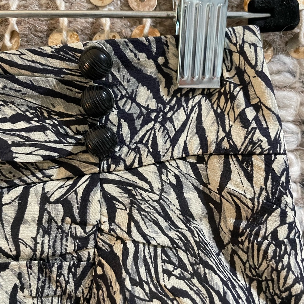 🐦‍⬛ EUC Leifsdottir Anthropologie pleated mini skirt sz 6 - Picture 9 of 10